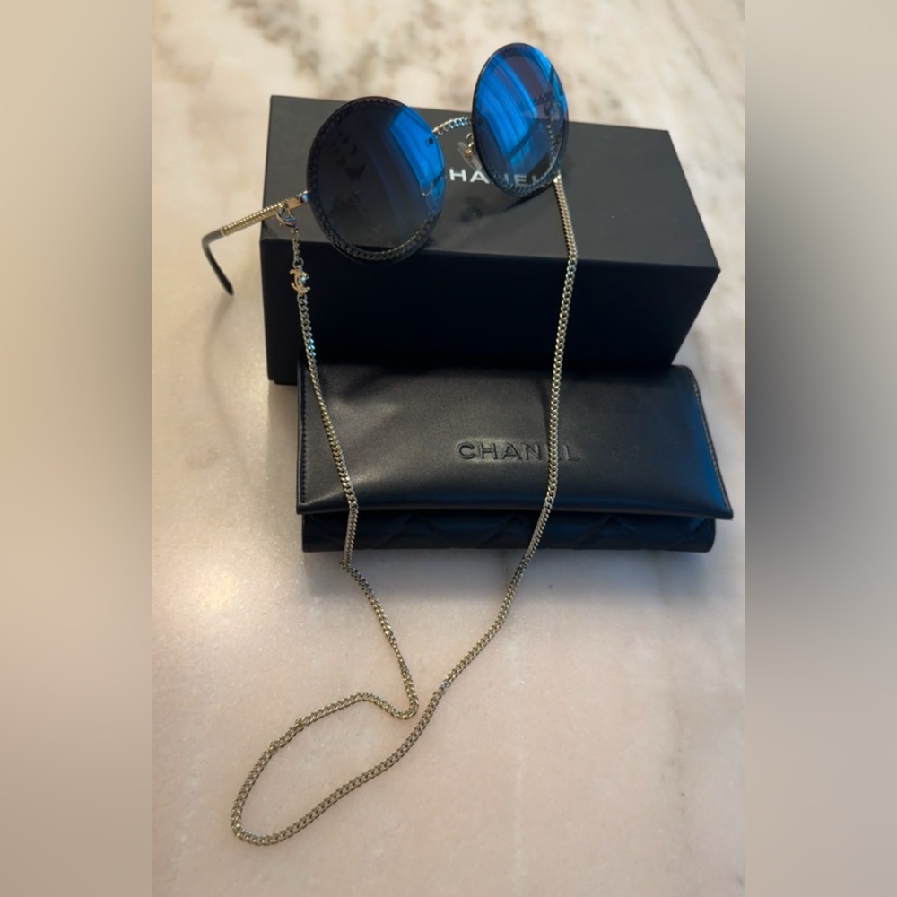 Chanel Round Chain Sunglasses with interlocking CC Chain
